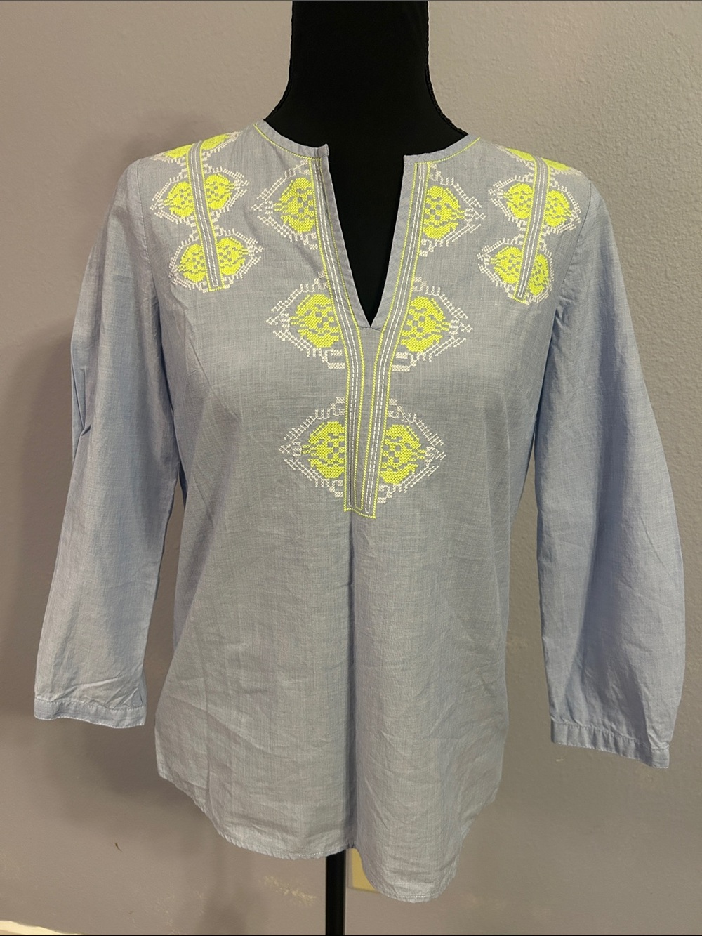 J Crew Light Blue Embroidered V-Neck Women's Top Neon Yellow Accents Size XX Sm
